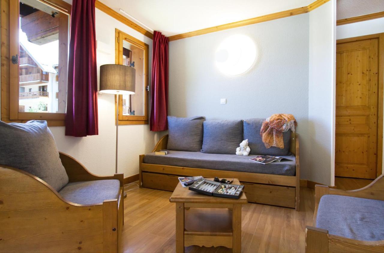 Residence Odalys Le Hameau Et Les Chalets De La Vallee D'Or Valloire Luaran gambar