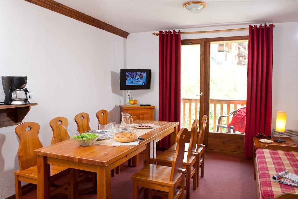 Residence Odalys Le Hameau Et Les Chalets De La Vallee D'Or Valloire Bilik gambar